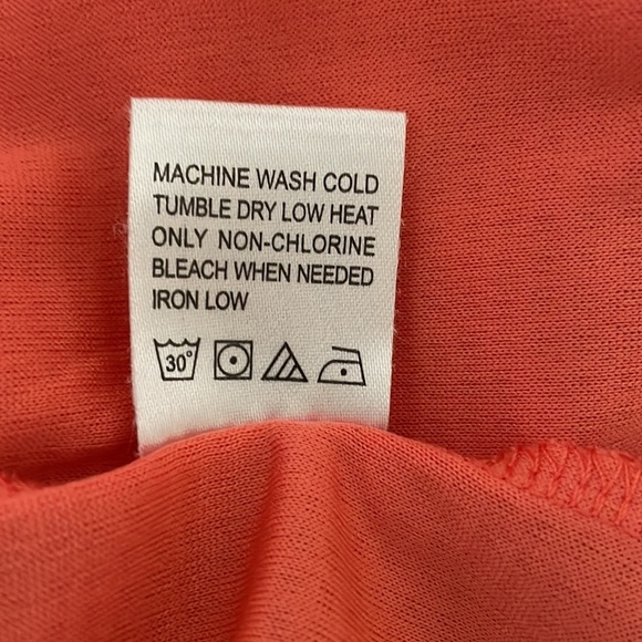 Tail White Label Woman’s Golf Shirt Size XL - Picture 8 of 8